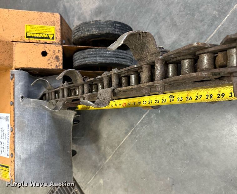 image for item EC2383 1987 Case TL100 trencher