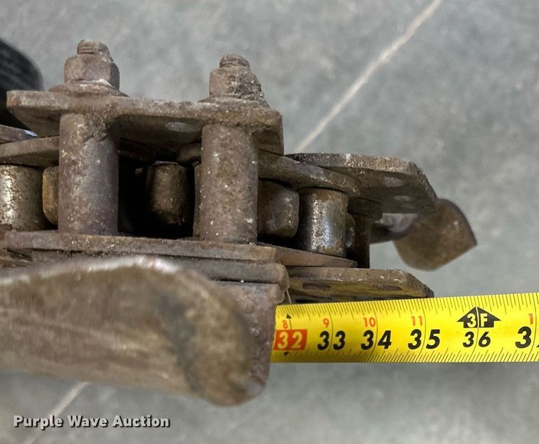 image for item EC2383 1987 Case TL100 trencher