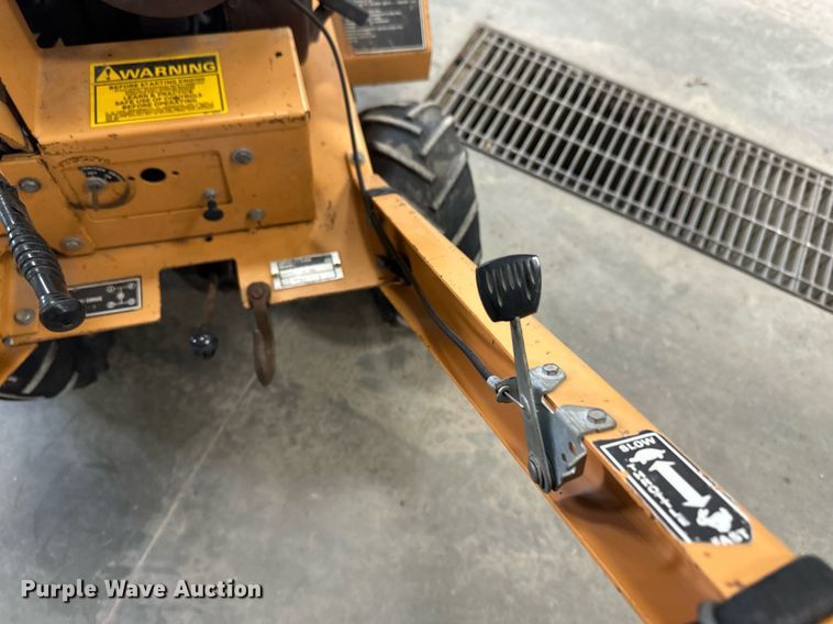 image for item EC2383 1987 Case TL100 trencher