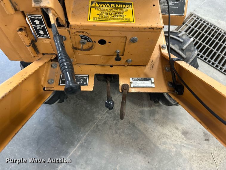 image for item EC2383 1987 Case TL100 trencher