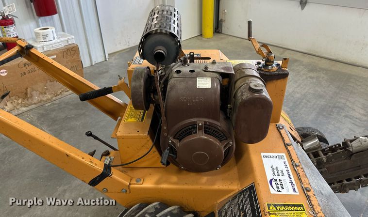 image for item EC2383 1987 Case TL100 trencher