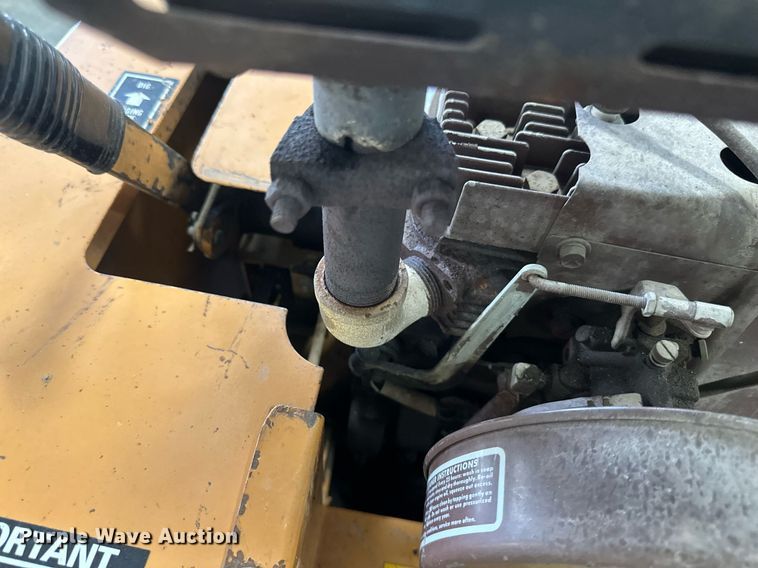 image for item EC2383 1987 Case TL100 trencher