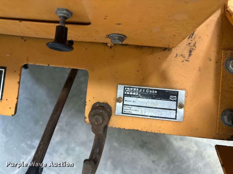 image for item EC2383 1987 Case TL100 trencher