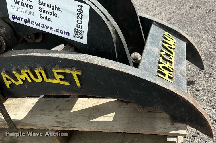 image for item EC2384 Amulet Hoe Clamp excavator thumb