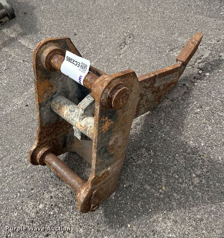 image for item EC2385 Excavator ripper