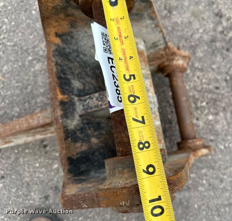 image for item EC2385 Excavator ripper