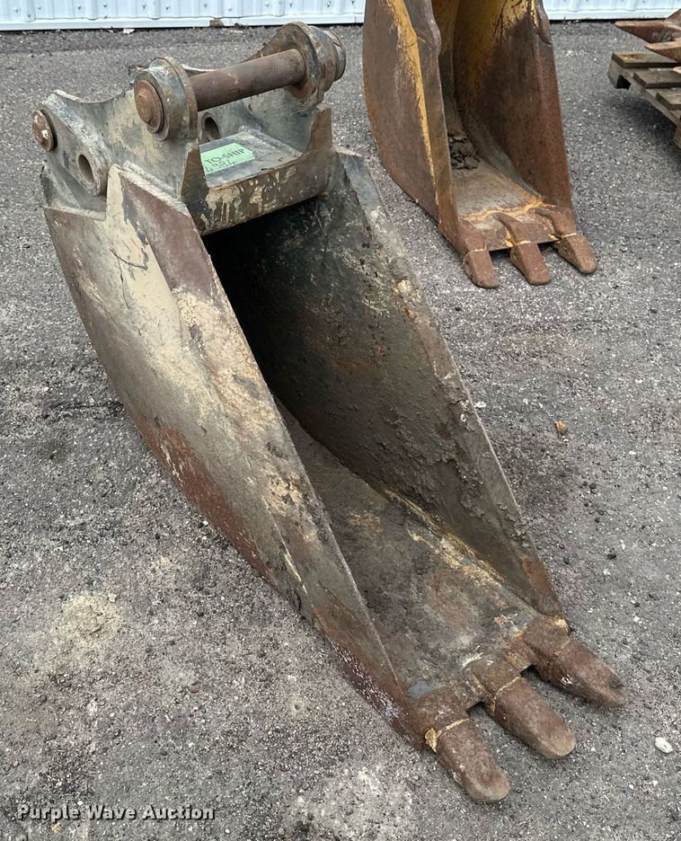 image for item EC2386 12