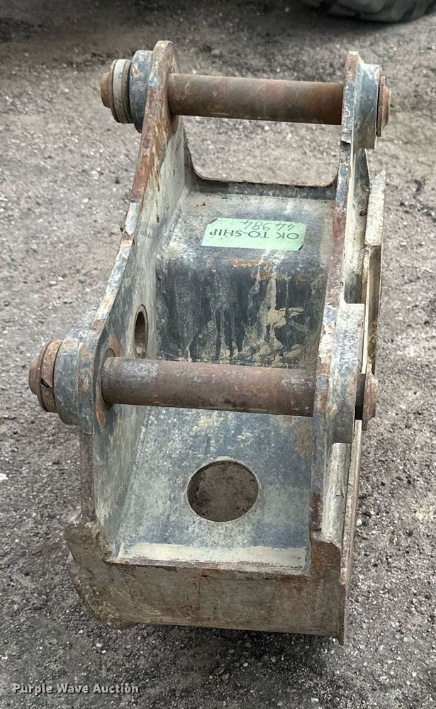 image for item EC2386 12