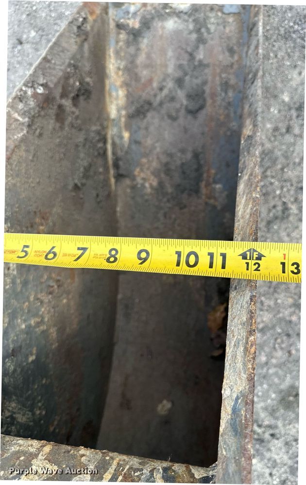 image for item EC2386 12