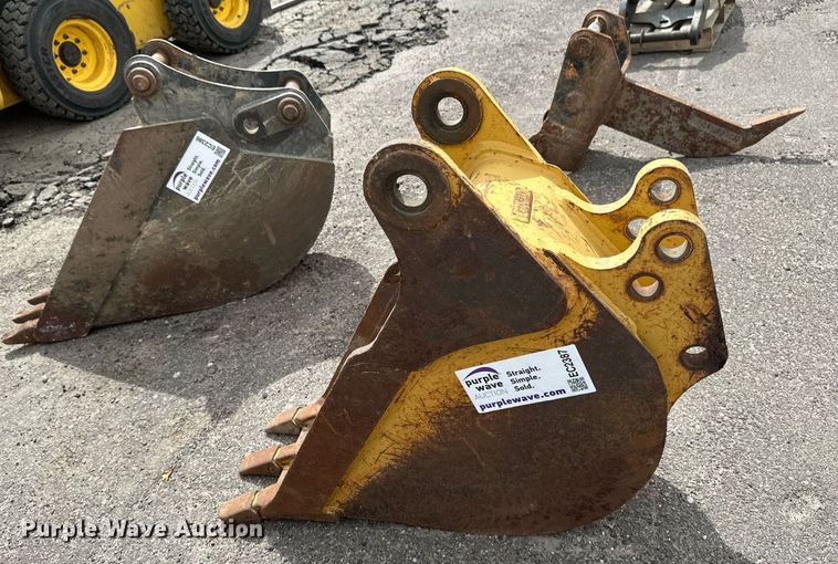 image for item EC2387 12