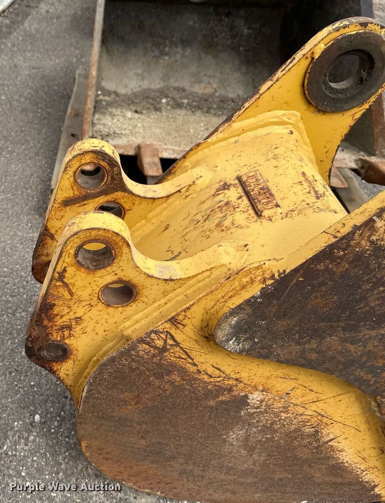 image for item EC2387 12