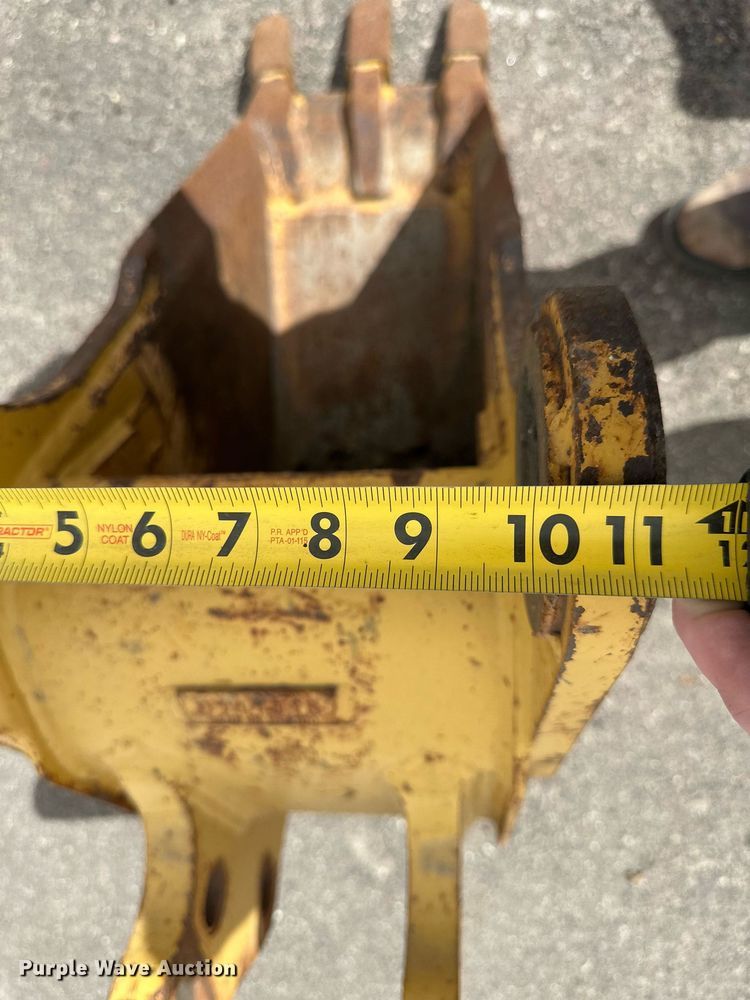 image for item EC2387 12