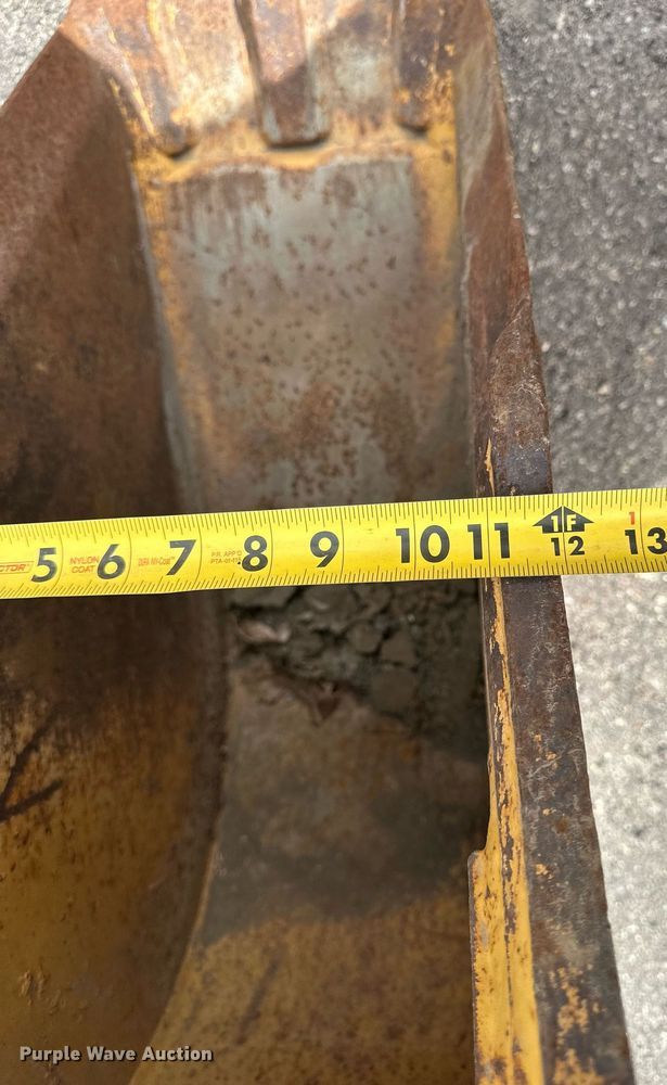 image for item EC2387 12