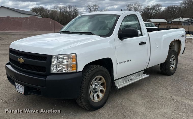 image for item EC2390 2008 Chevrolet Silverado 1500 pickup truck