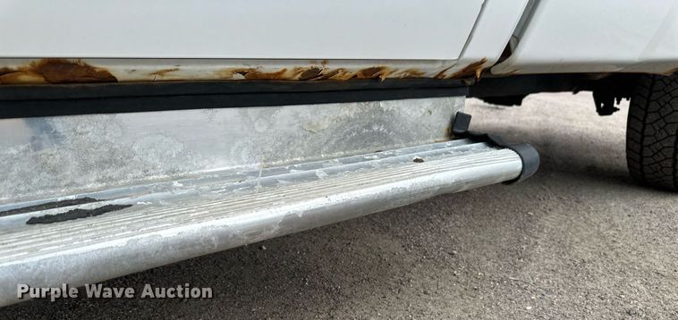 image for item EC2390 2008 Chevrolet Silverado 1500 pickup truck