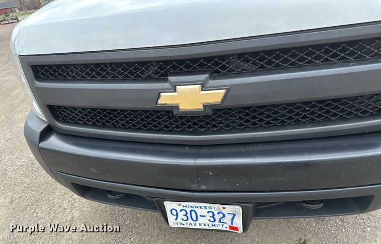 image for item EC2390 2008 Chevrolet Silverado 1500 pickup truck