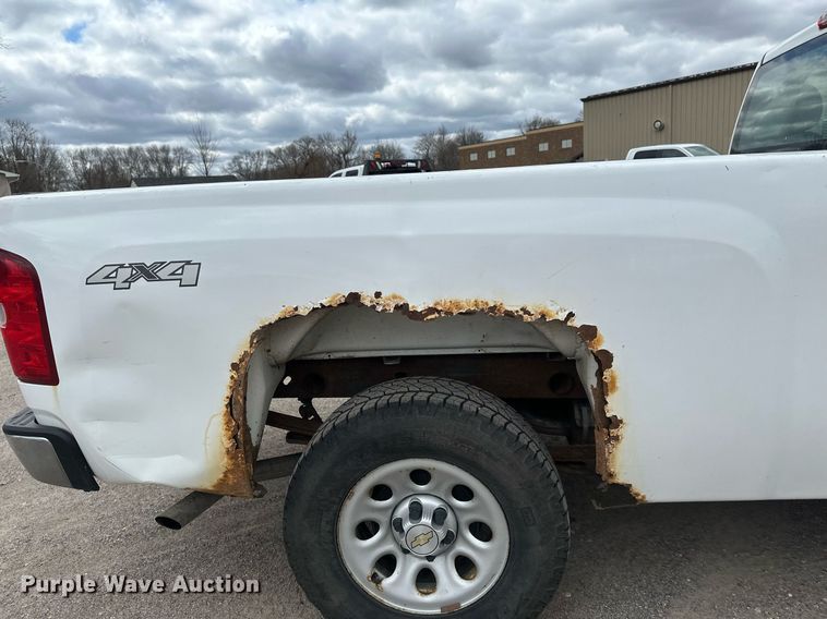 image for item EC2390 2008 Chevrolet Silverado 1500 pickup truck