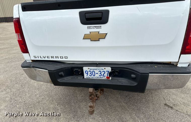 image for item EC2390 2008 Chevrolet Silverado 1500 pickup truck