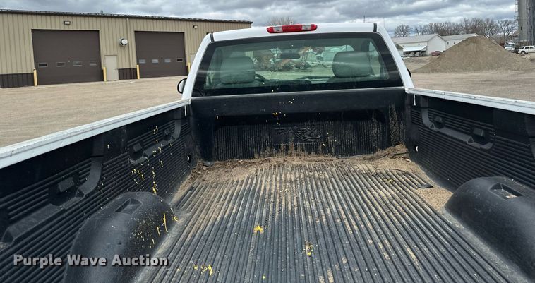 image for item EC2390 2008 Chevrolet Silverado 1500 pickup truck