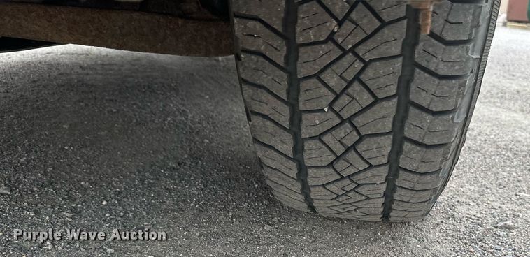 image for item EC2390 2008 Chevrolet Silverado 1500 pickup truck