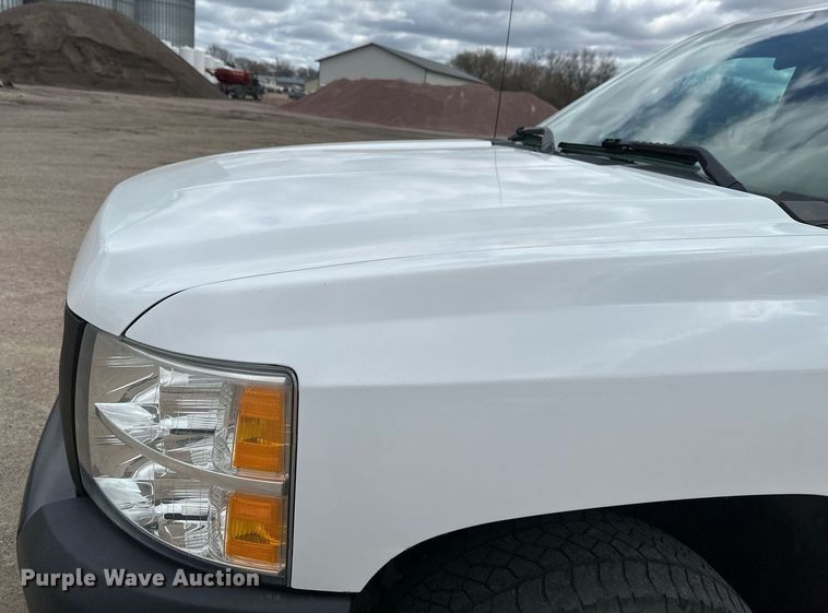 image for item EC2391 2012 Chevrolet Silverado 1500 pickup truck