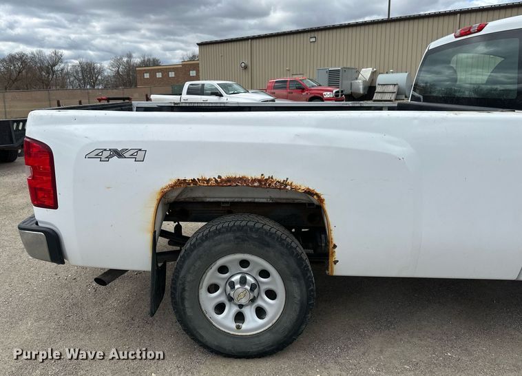 image for item EC2391 2012 Chevrolet Silverado 1500 pickup truck