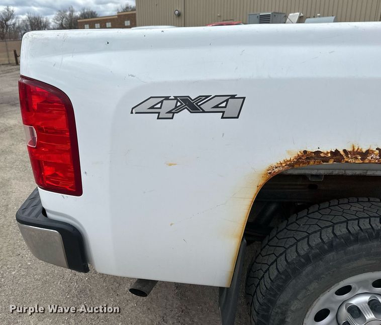 image for item EC2391 2012 Chevrolet Silverado 1500 pickup truck