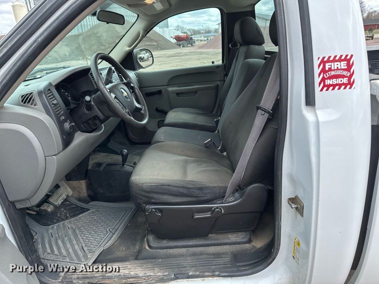 image for item EC2391 2012 Chevrolet Silverado 1500 pickup truck