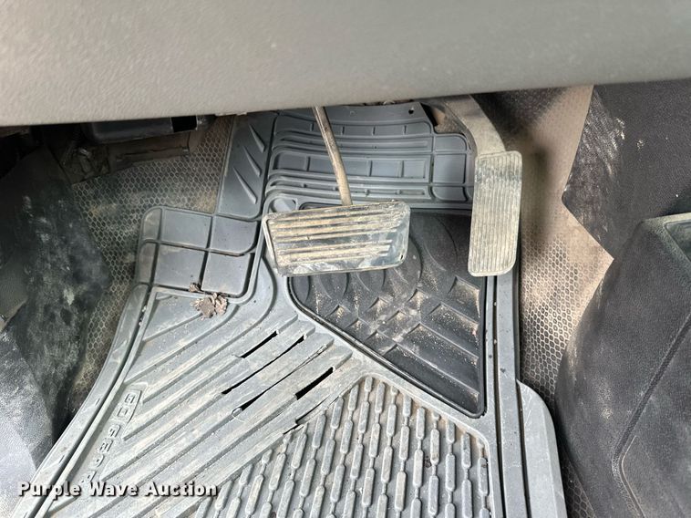 image for item EC2391 2012 Chevrolet Silverado 1500 pickup truck