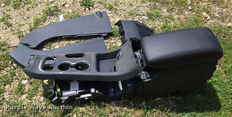 image for item ED1978 2018 Dodge Durango SSV SUV