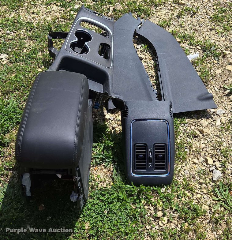 image for item ED1978 2018 Dodge Durango SSV SUV