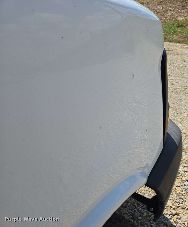 image for item ED1981 2013 Chevrolet Express 3500  van