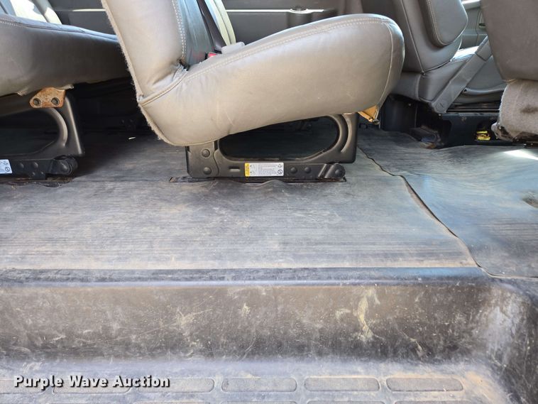 image for item ED1981 2013 Chevrolet Express 3500  van