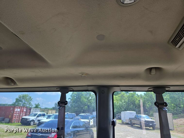 image for item ED1981 2013 Chevrolet Express 3500  van