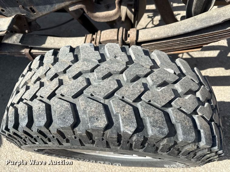 image for item ED4170 1985 Chevrolet K30 pickup truck cab and chassis