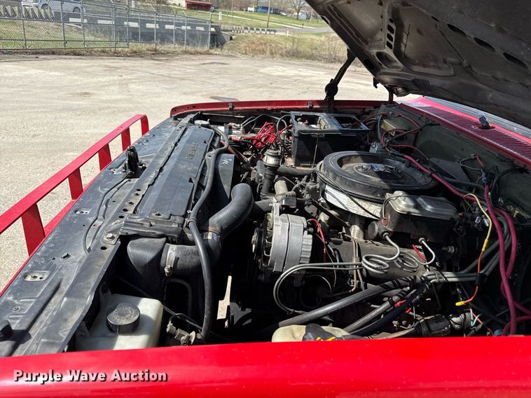 image for item ED4170 1985 Chevrolet K30 pickup truck cab and chassis