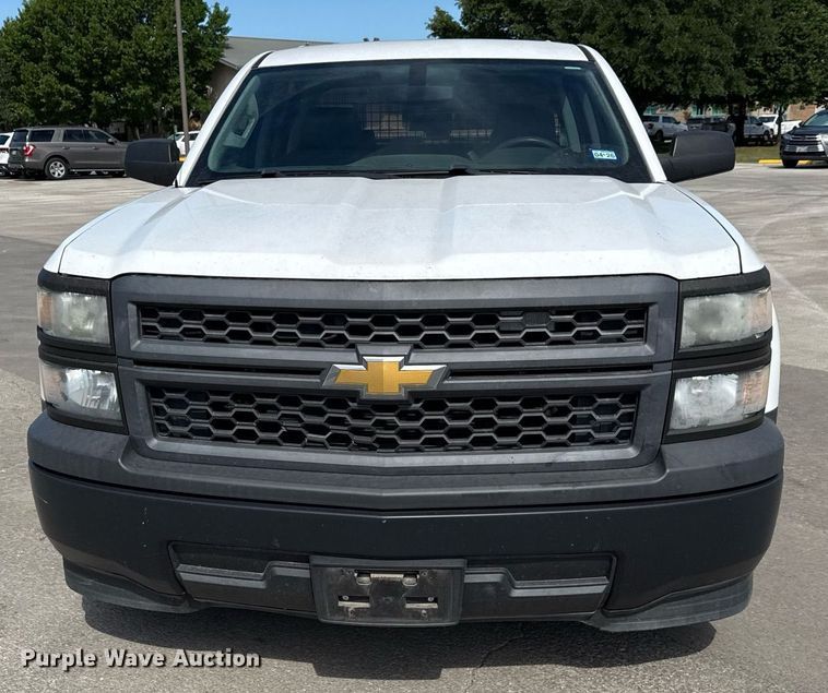 image for item ED5629 2015 Chevrolet Silverado 1500 Crew Cab pickup truck