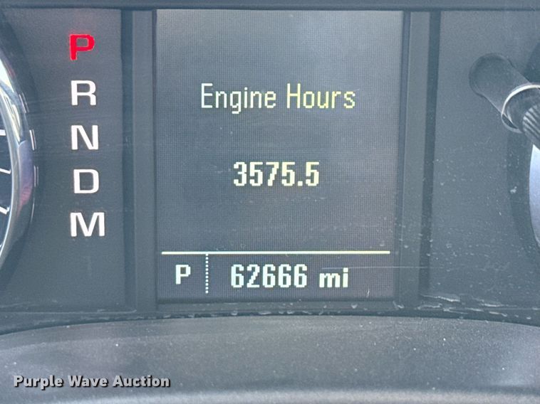 image for item ED5629 2015 Chevrolet Silverado 1500 Crew Cab pickup truck