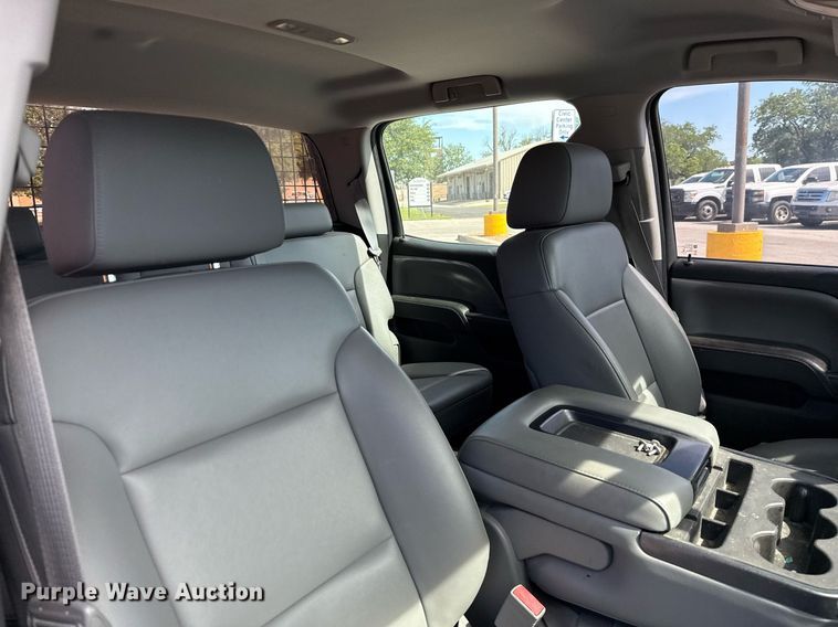 image for item ED5629 2015 Chevrolet Silverado 1500 Crew Cab pickup truck