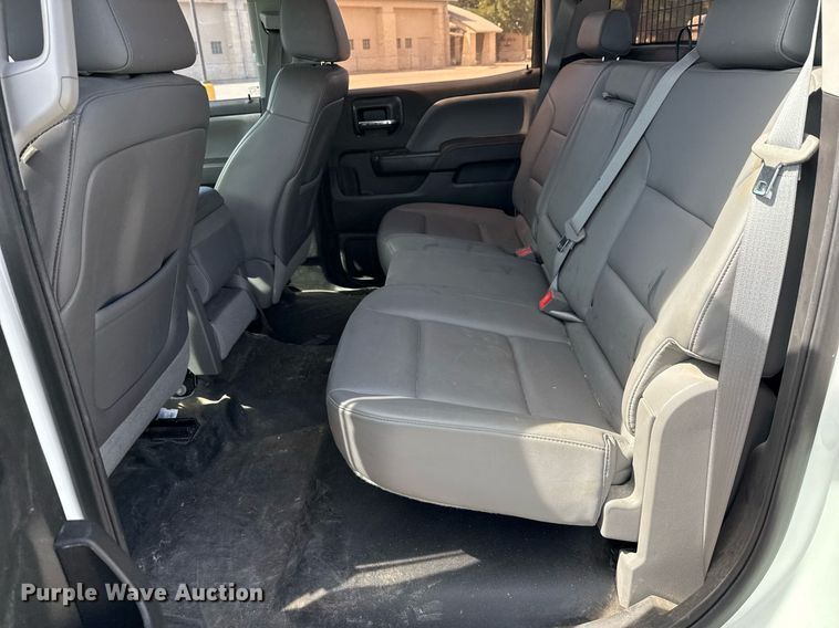 image for item ED5629 2015 Chevrolet Silverado 1500 Crew Cab pickup truck