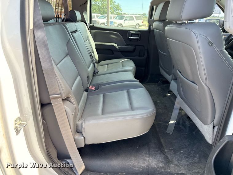 image for item ED5629 2015 Chevrolet Silverado 1500 Crew Cab pickup truck