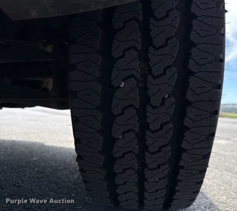 image for item ED5629 2015 Chevrolet Silverado 1500 Crew Cab pickup truck