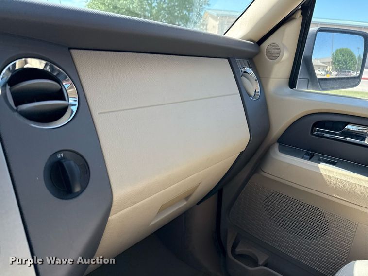 image for item ED5630 2007 Ford Expedition EL SUV