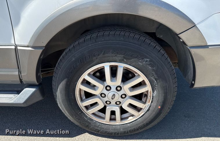 image for item ED5630 2007 Ford Expedition EL SUV