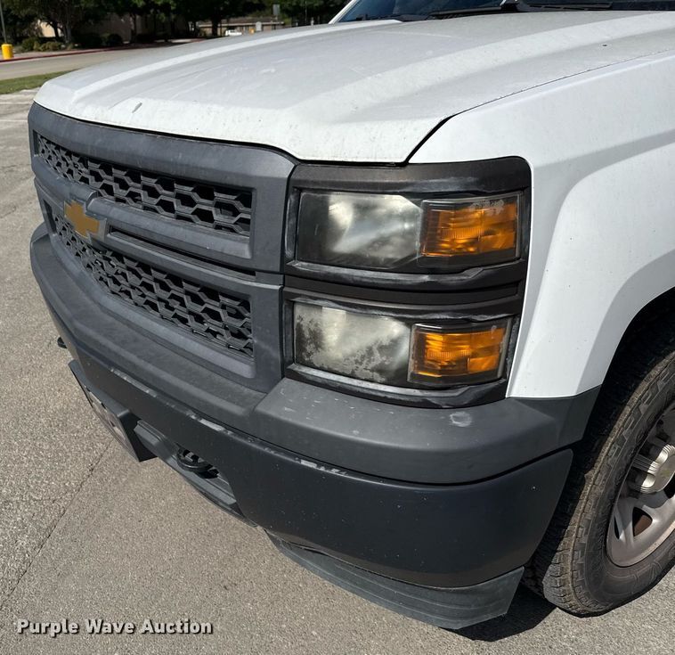 image for item ED5631 2014 Chevrolet Silverado 1500 Crew Cab pickup truck