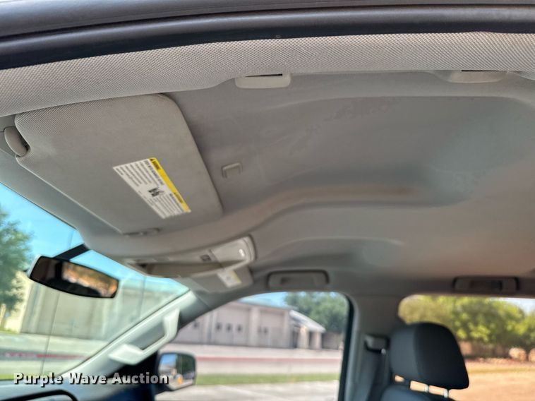 image for item ED5631 2014 Chevrolet Silverado 1500 Crew Cab pickup truck