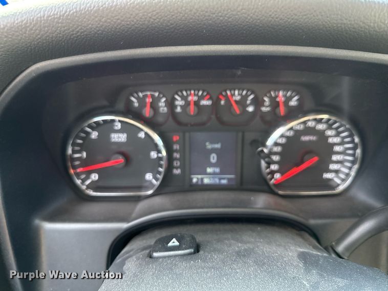 image for item ED5631 2014 Chevrolet Silverado 1500 Crew Cab pickup truck