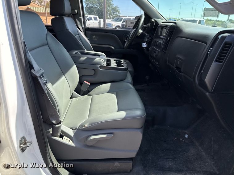 image for item ED5631 2014 Chevrolet Silverado 1500 Crew Cab pickup truck