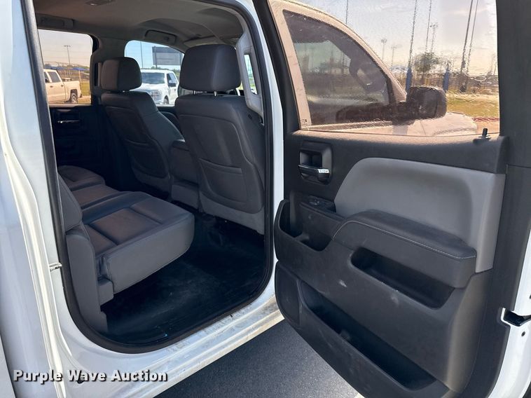 image for item ED5631 2014 Chevrolet Silverado 1500 Crew Cab pickup truck