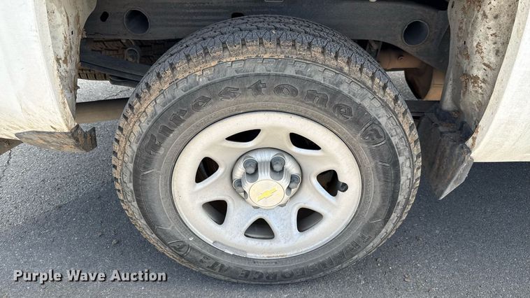 image for item ED5631 2014 Chevrolet Silverado 1500 Crew Cab pickup truck